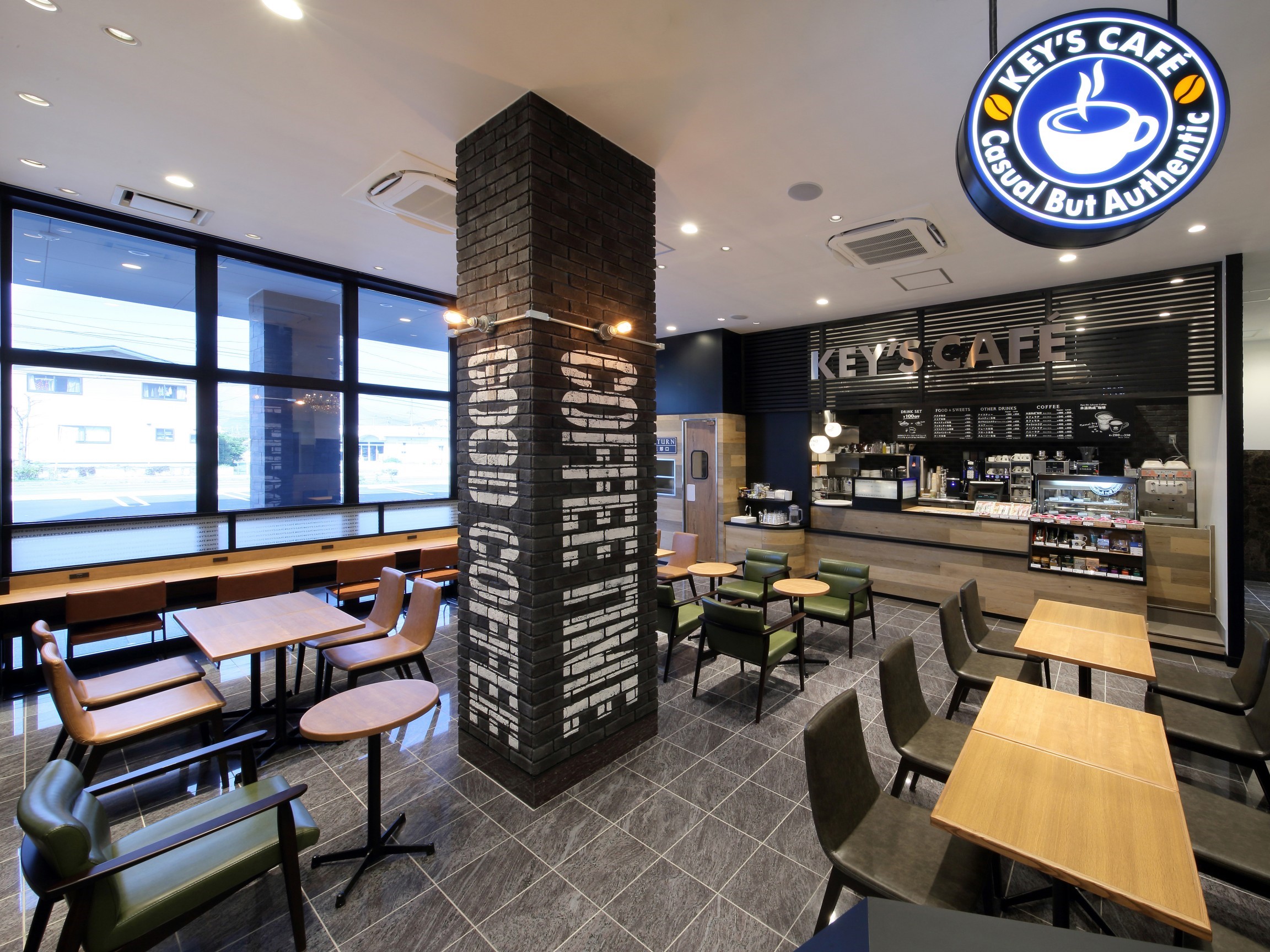 キーズカフェ店内