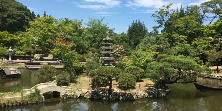 四季折々の自然に癒される日本庭園